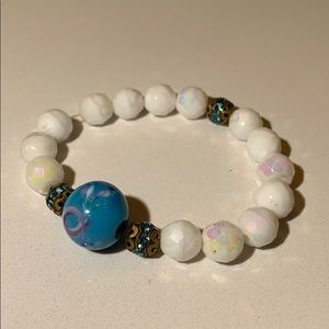 Stretchy Beaded Bracelet